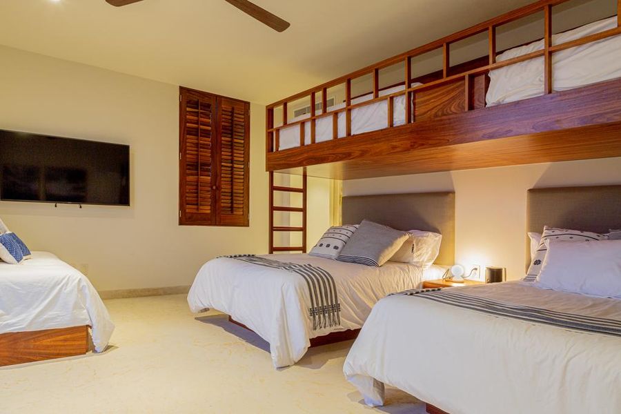 Tau Residences photo 2