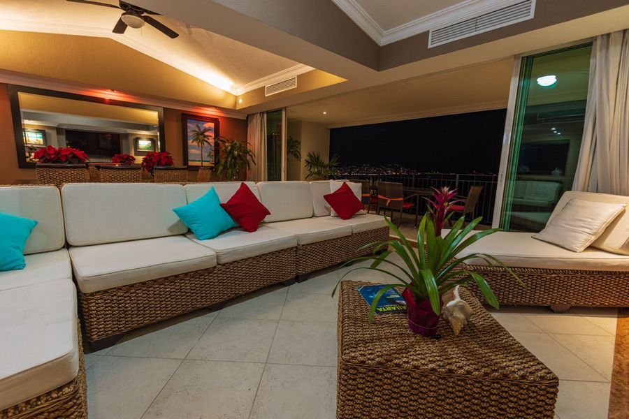 Grand Venetian 2204 photo 11