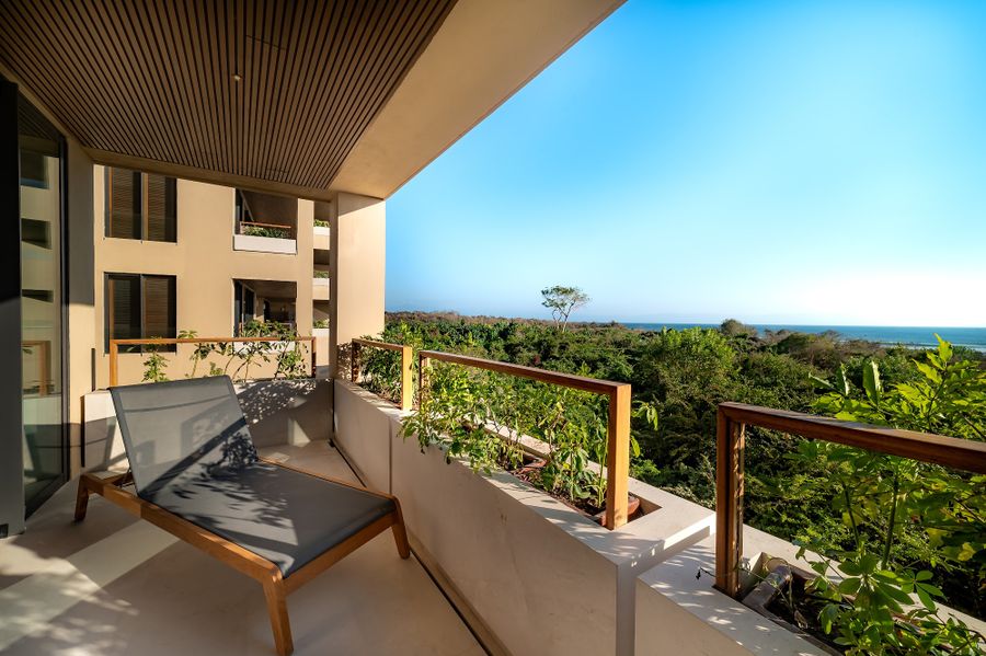 Surf Residences 312 photo 5