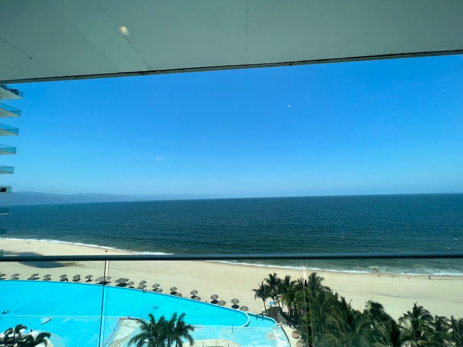 Peninsula Vallarta 9C photo 8