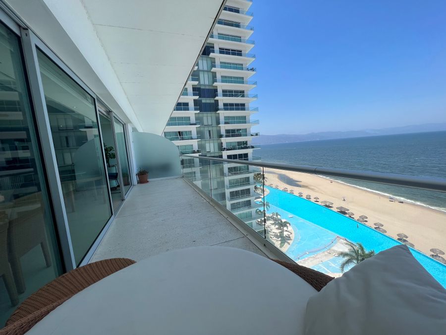 Peninsula Vallarta 9C photo 9