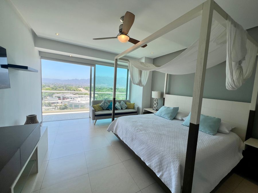 Peninsula Vallarta 9C photo 11
