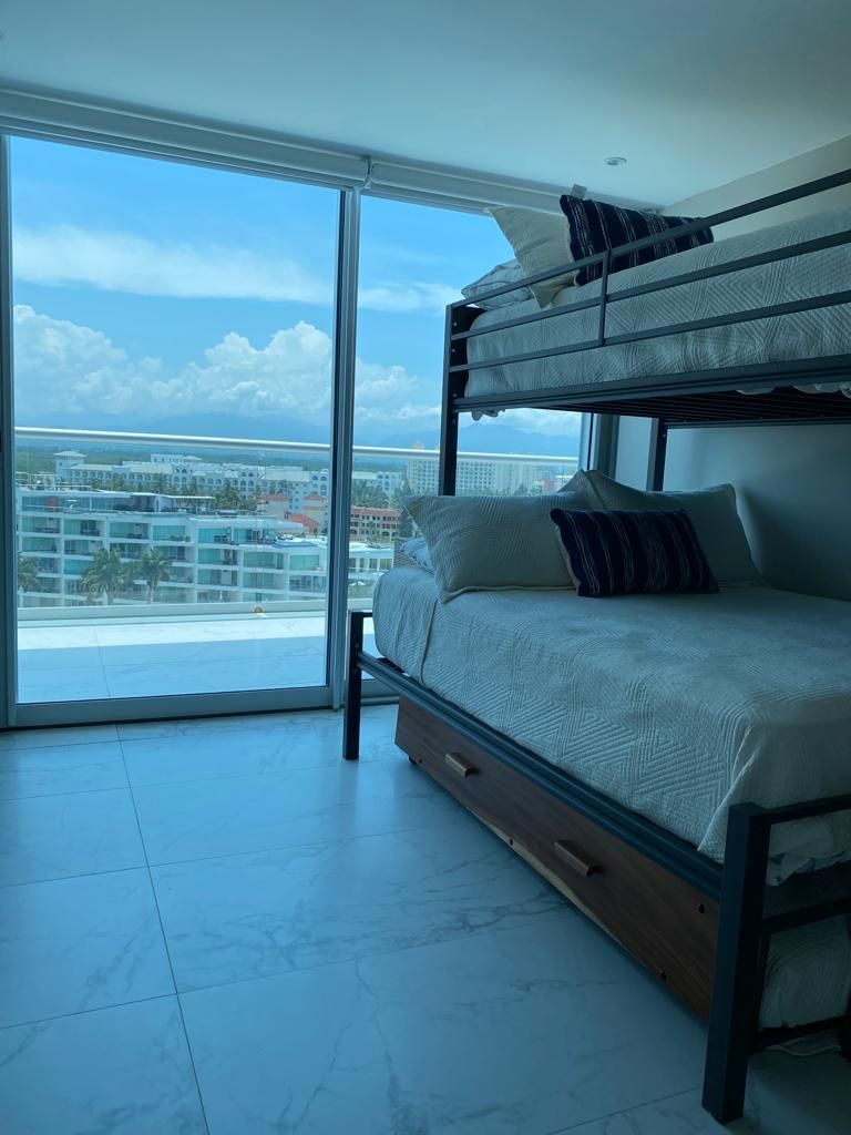 Maritima 8B Penthouse photo 15